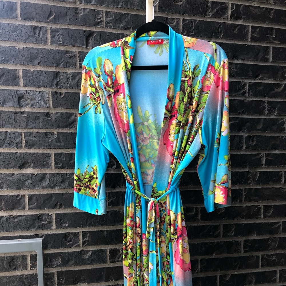 Floral Josie Natori robe